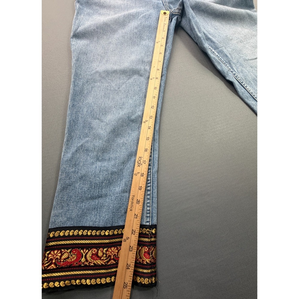 Tommy Hilfiger Vintage 90s High Rise Jeans Tapestry Hem Light Wash | Women's 8 - Picture 8 of 15